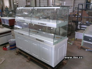 成都天藝展柜 專業(yè)定制面包、食品及化妝品展柜的制造專家